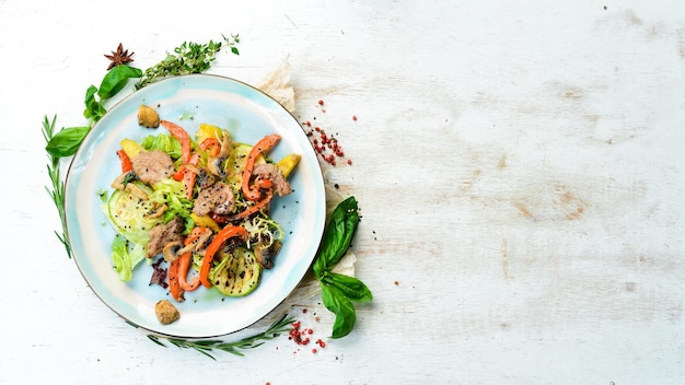 Talíř domowego dania